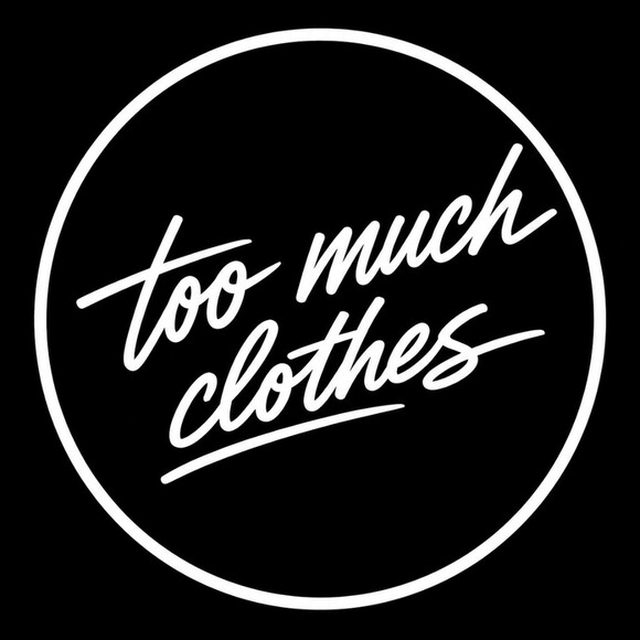 2_much_clothes